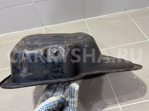 Поддон двигателя Tоyotа Cаrina II 1992 г Toyota Carina 