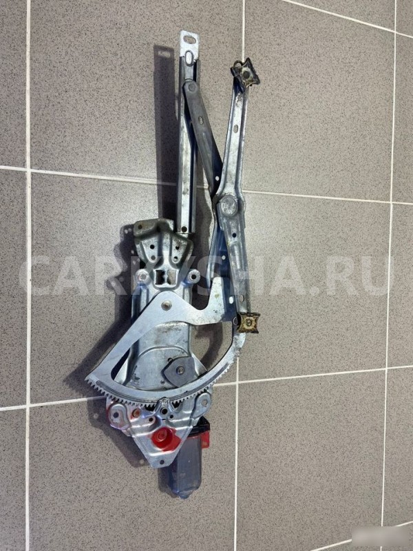 Стеклоподъемник передний левый BMW 525I 1989 г BMW 5er оригинальный номер 0130821242