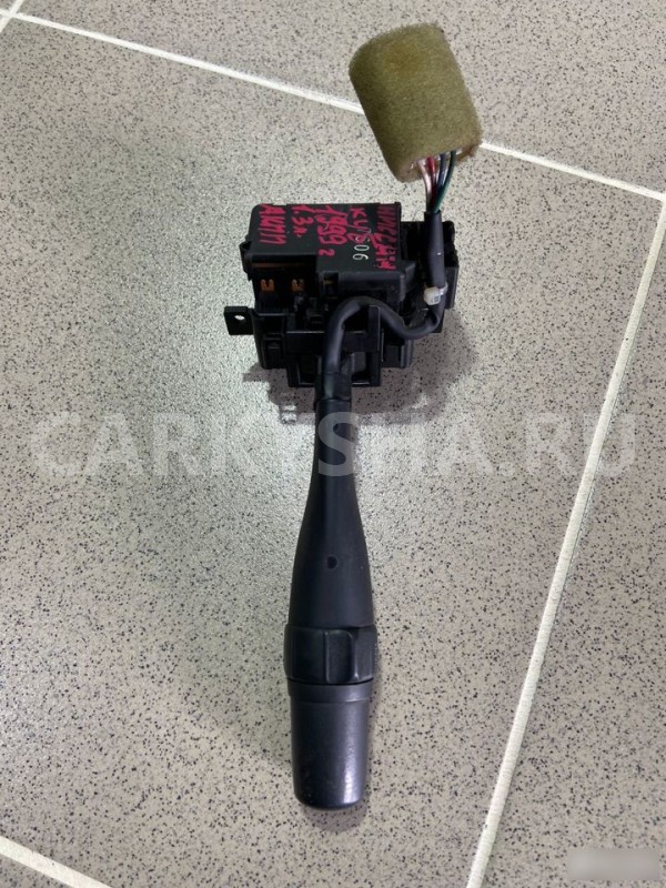 Переключатель дворников Nissan Cube 1999 г Nissan Cube 