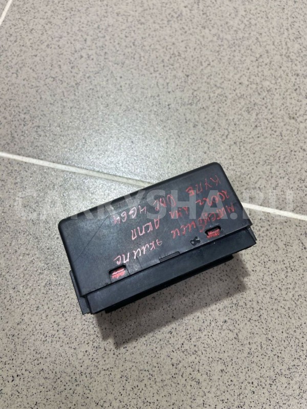 Блок управления Mitsubishi Eclipse 3G Mitsubishi Eclipse оригинальный номер MR563000