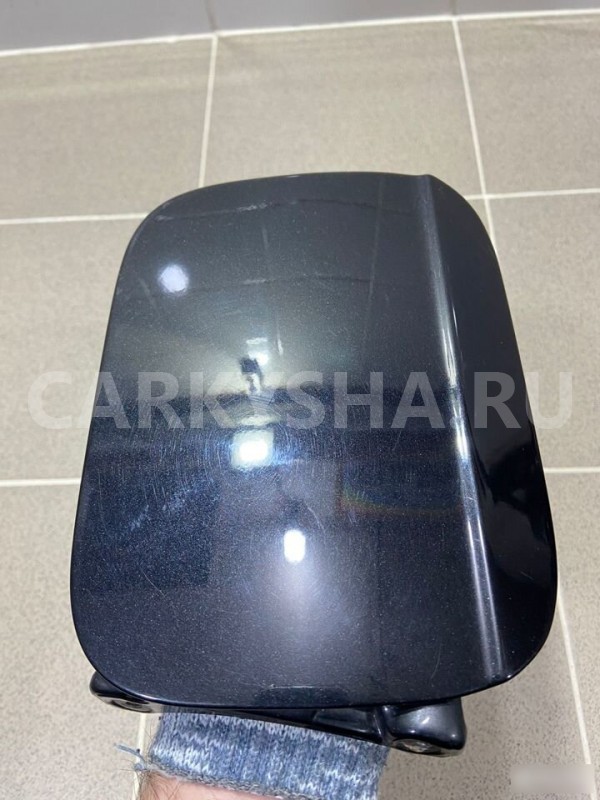 Лючок бензобака Audi A4 2007 г Audi 200 оригинальный номер 8E0010185D