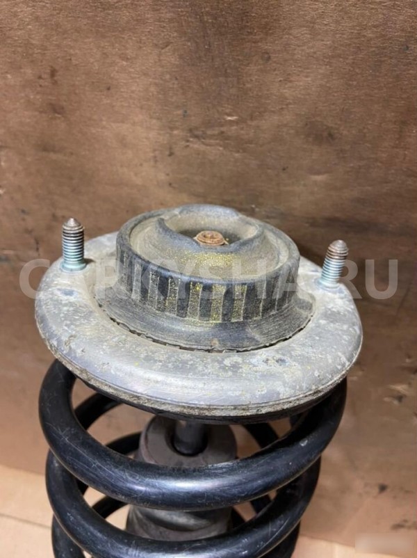 Амортизатор передний левый Volkswagen Passat B5 Volkswagen Passat оригинальный номер 3B0413031A