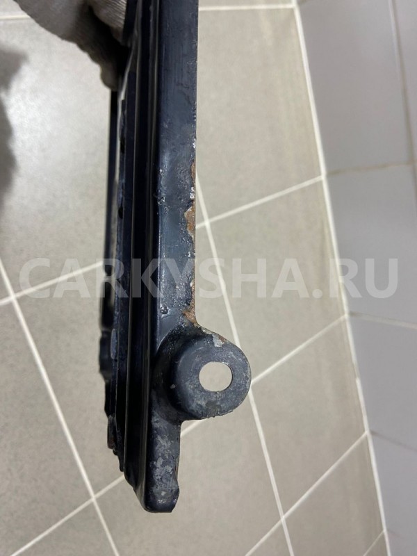 Крепление аккумулятора Audi A6 C5 Audi 200 оригинальный номер 4B1805213