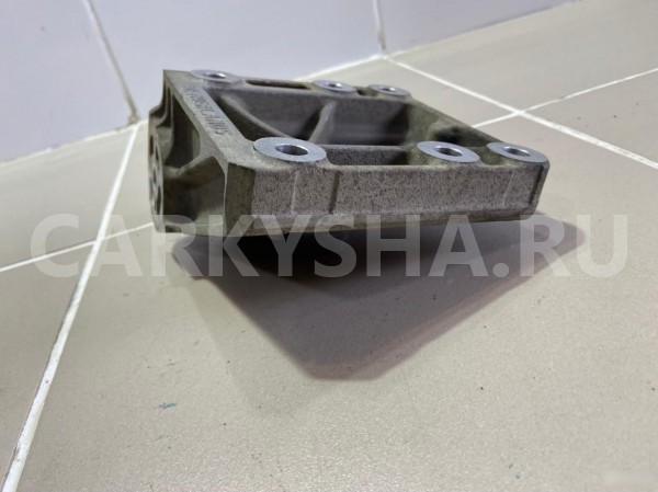 Кронштейн двигателя правый Porsche Cayenne 1 Porsche Cayenne оригинальный номер 9481152012R