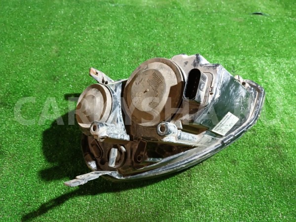 Фара правая ВАЗ (Lada) Priora оригинальный номер 21700371101001