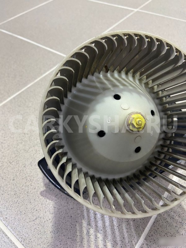 Моторчик печки Chery Amulet 2006 год Chery Amulet (A15) 