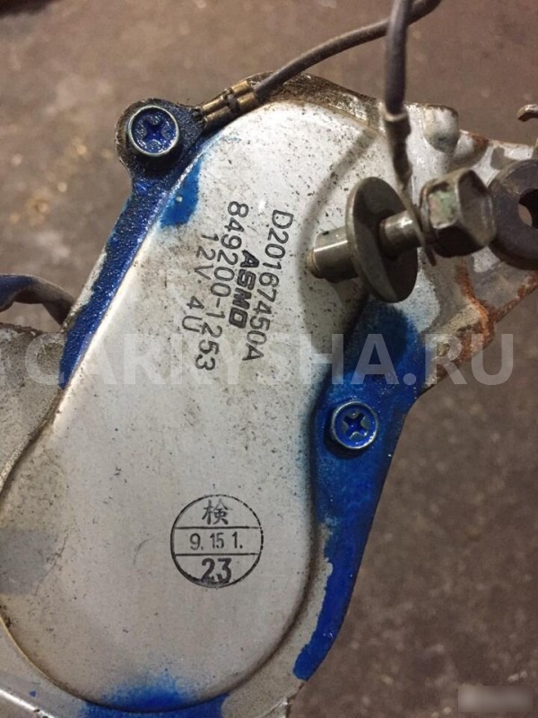Моторчик заднего дворника Mazda Demio DW3W Mazda 2 оригинальный номер D20167450A