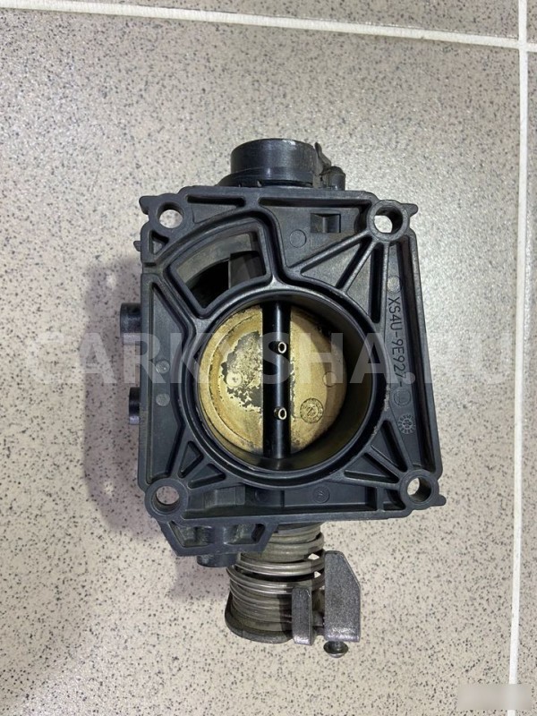 Дроссельная заслонка Ford Focus 1, 1.6 л Ford Focus оригинальный номер XS4U9E927