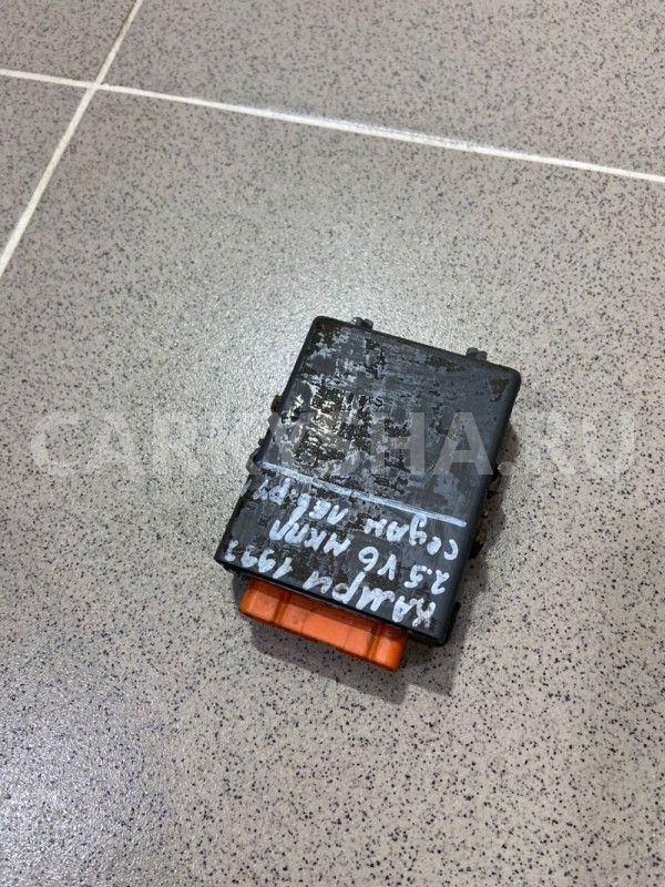 Блок управления дверьми TOYOTA CAMRY 1992 Toyota Camry оригинальный номер 8598033020