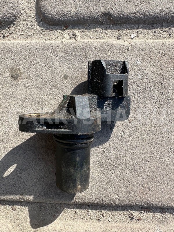 Датчик положения распредвала Kia Picanto I Kia Picanto оригинальный номер 3931038050