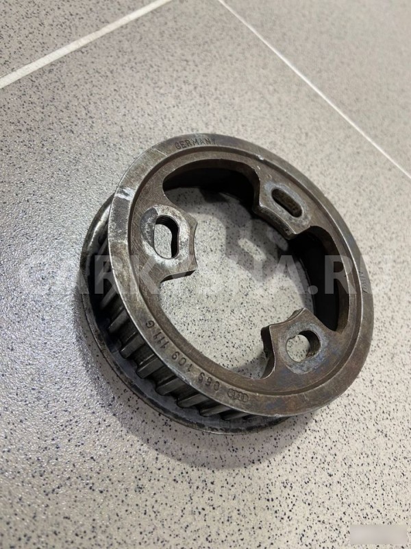 Шкив привода тнвд Audi A6 2000 г Audi 200 оригинальный номер 059109111G