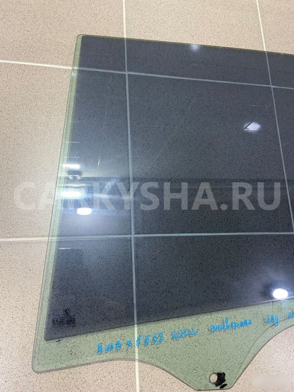 Стекло в дверь заднее левое BMW X5 E53 BMW X5 