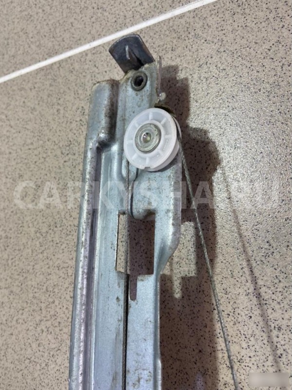 Стеклоподъемник задний левый Renault Megane II Renault 20 