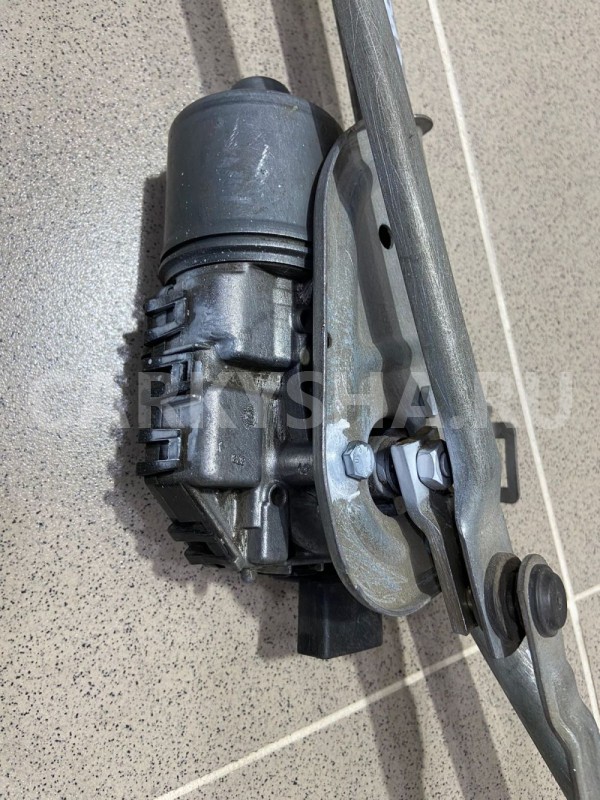 Моторчик дворников с трапецией Volkswagen Passat Volkswagen Passat оригинальный номер 8D1955605B