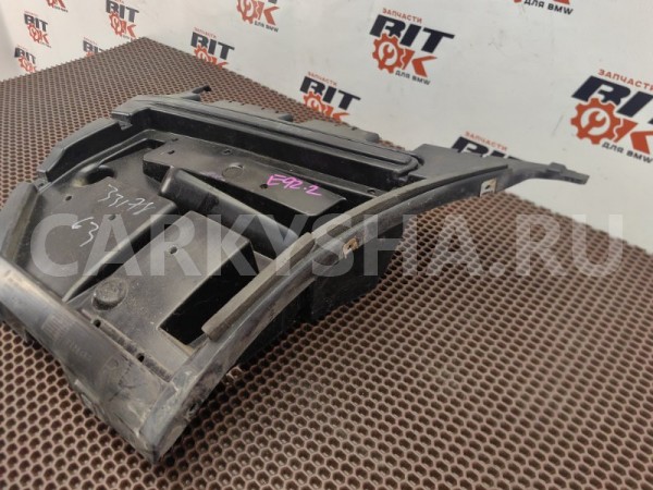 Кронштейн бампера BMW 3er оригинальный номер 51 12 7 128 246, 51 12 7 128 246, 51127128246, 7128246