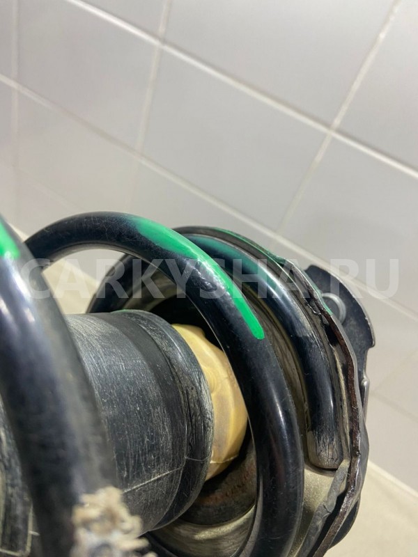 Амортизатор передний правый Toyota Tercel EL51 Toyota Tercel оригинальный номер B2188