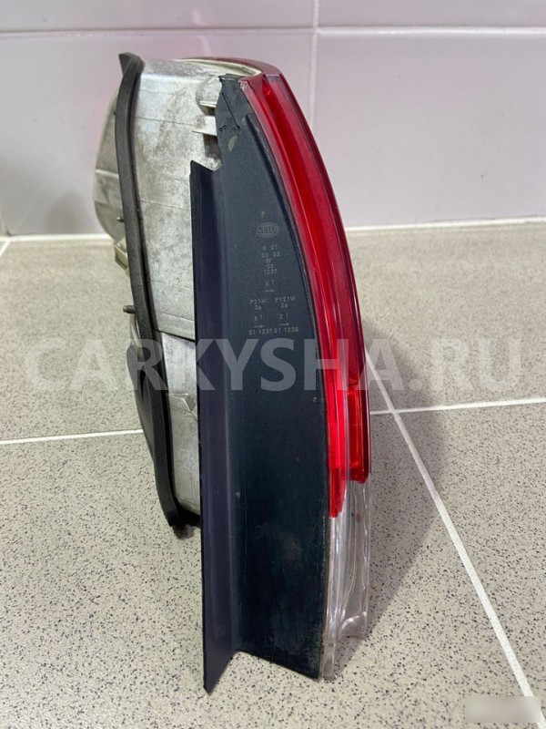 Фонарь задний правый BMW 760LI 2004 г BMW 7er оригинальный номер 011237011238