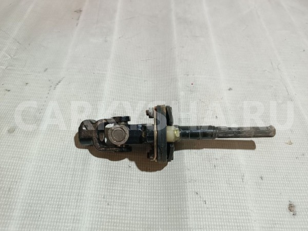 Кардан рулевой Toyota Camry оригинальный номер 4526032081