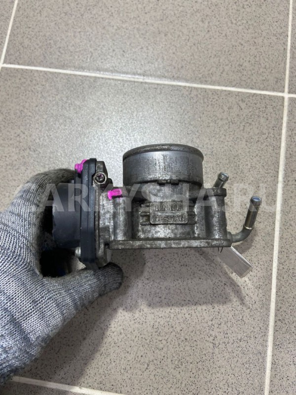 Дроссельная заслонка NISSAN MARCH 2010г. Nissan March оригинальный номер SERA52601