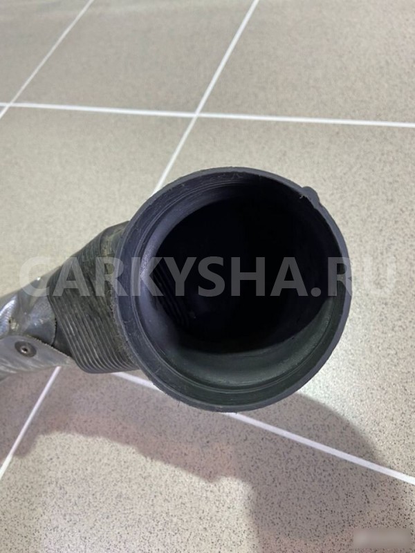 Патрубок воздушного фильтра лев Volkswagen Phaeton Volkswagen Phaeton оригинальный номер 3D0129615E