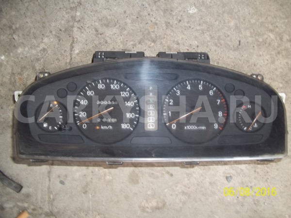 Приборная панель Mitsubishi Diamante II 