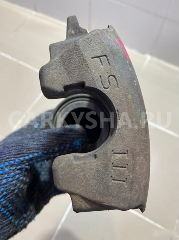 Суппорт передний левый Volkswagen Jetta 2010 Volkswagen Jetta оригинальный номер FS III