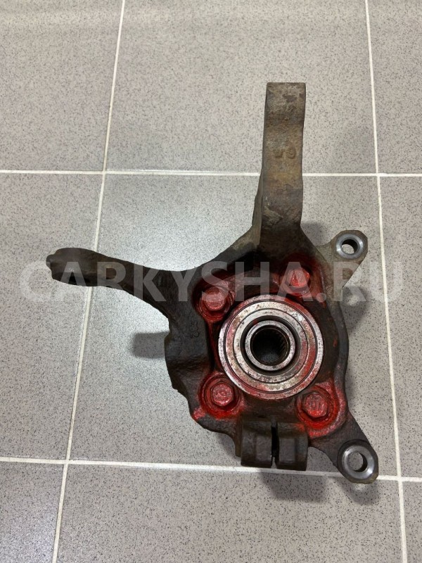 кулак передний левый Mitsubishi Eclipse 3G Mitsubishi Eclipse 