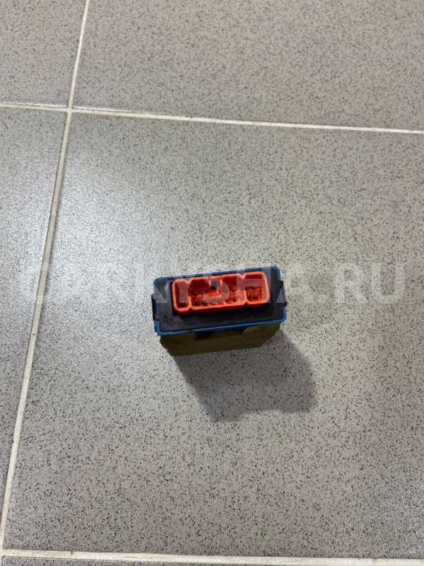 Блок управления дверьми Toyota Tercel EL51 Toyota Tercel оригинальный номер 8598010030