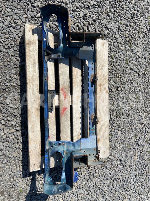 Телевизор(передняя панель) Nissan Sunny 1995 г. Nissan Sunny 