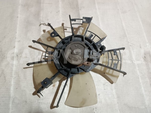 Вентилятор охлаждения Mazda 6 оригинальный номер L33D15140