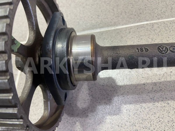 Вал промежуточный Audi 80 B2 1985 г Audi 80 оригинальный номер 055115019B