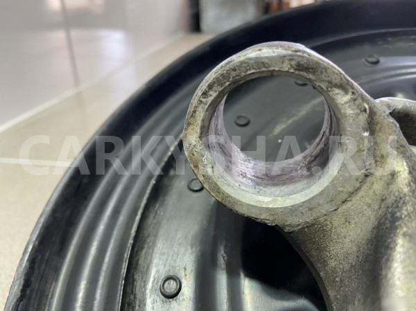Ступица, кулак задний правый Volkswagen Phaeton Volkswagen Phaeton 