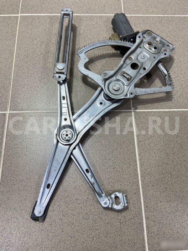 Стеклоподъемник передний правый Mercedes W163 ML Mercedes-Benz M-klasse оригинальный номер 9137041105