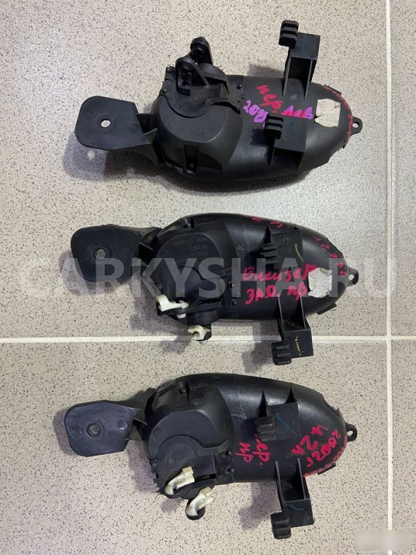 Ручки открывания внутренние Chevrolet Trailblazer Chevrolet Blazer оригинальный номер 107502LH