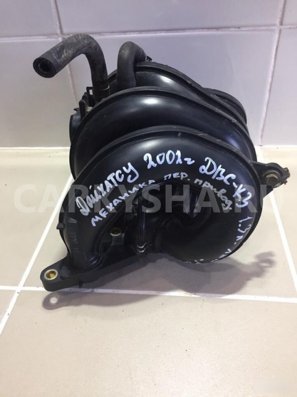 Впускной коллектор Daihatsu YRV 2002 г Daihatsu YRV оригинальный номер 1710197401