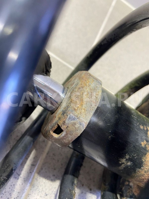 Амортизатор передний правый Hyundai Accent G4EC Hyundai Accent оригинальный номер 5466025150