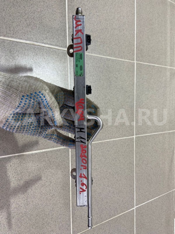 Рампа с форсунками Chery M11 2010 г Chery M11 (A3) оригинальный номер 0280156264