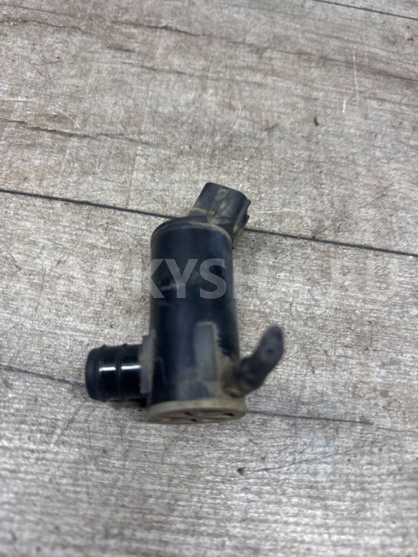 Насос омывателя лобового стекла Kia Hyundai Kia Picanto оригинальный номер 985102s000