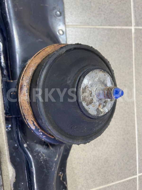 Балка под радиаторная VW Passat B3 1990 Volkswagen Passat оригинальный номер 191199201B