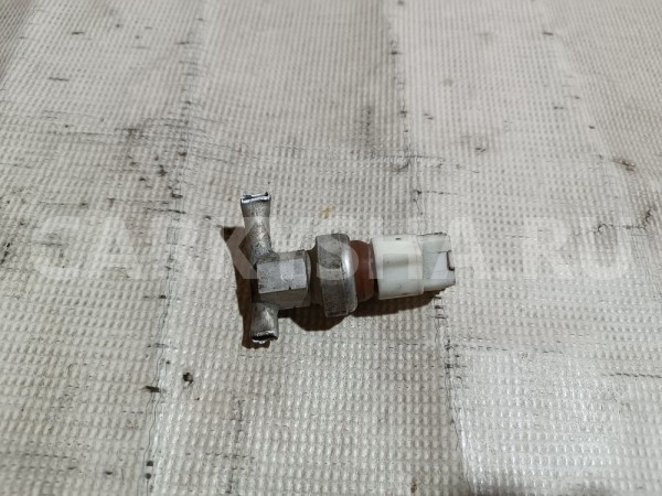 Датчик кондиционера Mazda 6 оригинальный номер GJ6A61503