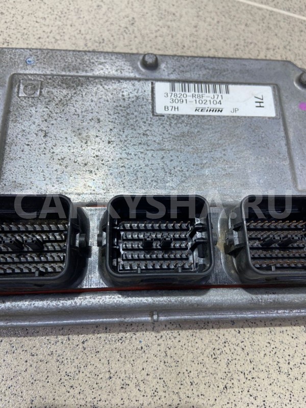 Блок управления двс(эбу) HONDA FIT SHUTTLE GG7 L15 Honda Fit оригинальный номер 37820R8FJ71