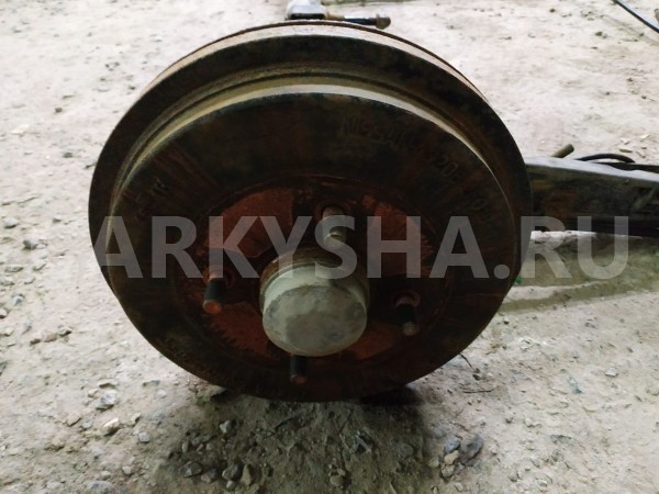 Балка задняя Nissan Primera оригинальный номер 555018F800