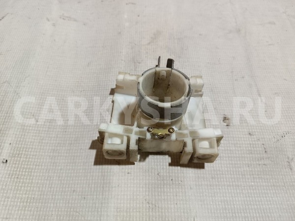 Кронштейн подрулевых переключателей Nissan Skyline оригинальный номер SKYLINE R31