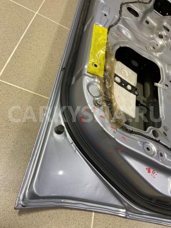 Дверь правая передняя Toyota Tercel 1999 г Toyota Tercel 