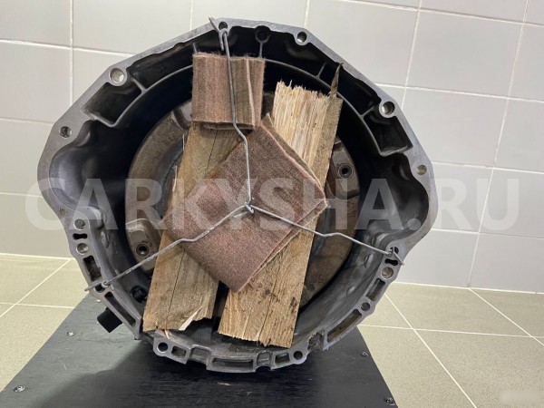 АКПП BMW 760LI 2004 г BMW 7er оригинальный номер 1068401132