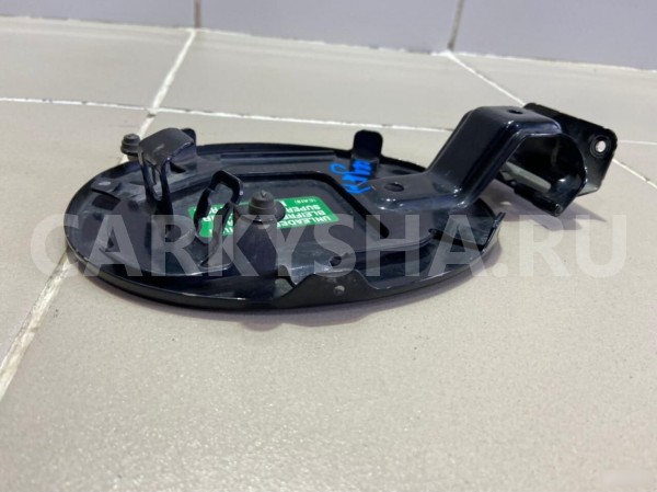 Лючок бензобака Mazda 3 2007 г Mazda 2 