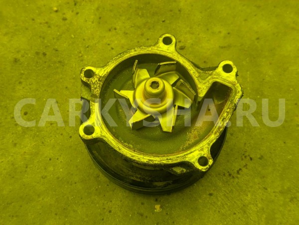 Помпа Daihatsu YRV 