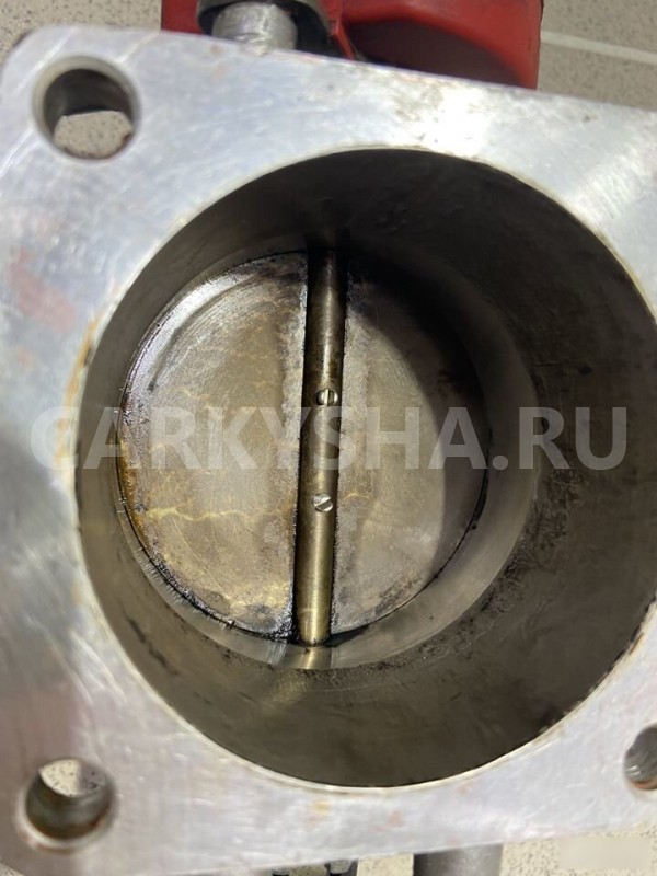 Дроссельная заслонка Jaguar-XJ 1993г Jaguar XJ 