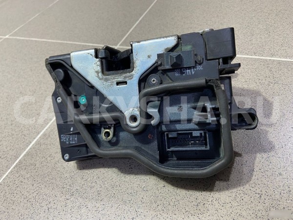 Замок двери задний правый BMW 760LI 2004 г BMW 7er оригинальный номер 7012146
