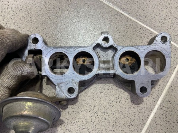 Клапан впускного коллеToyota Carina E 1996 г 7A-FE Toyota Carina 